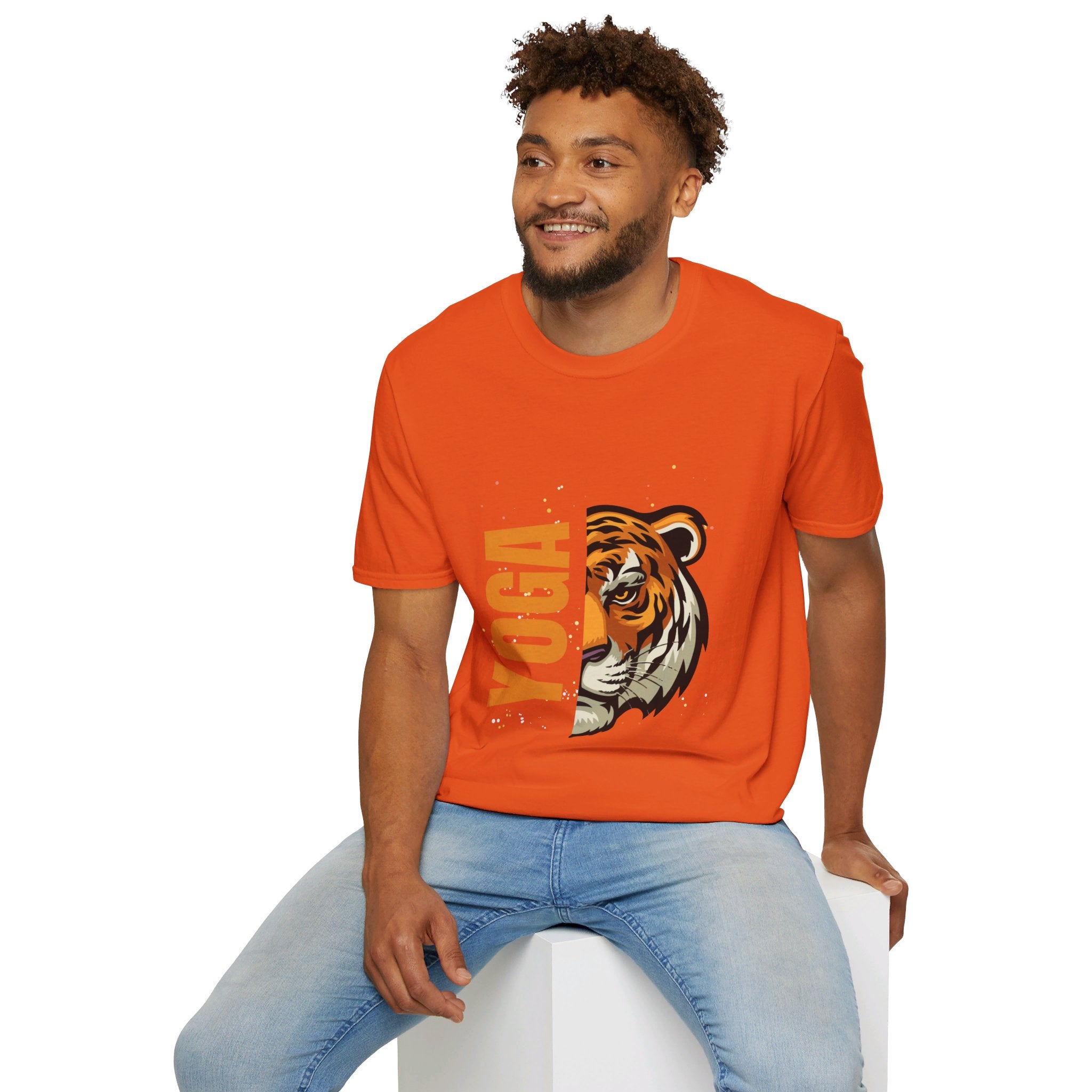 Active Tiger Yoga - Unisex Softstyle T-Shirt by Yogini Italy