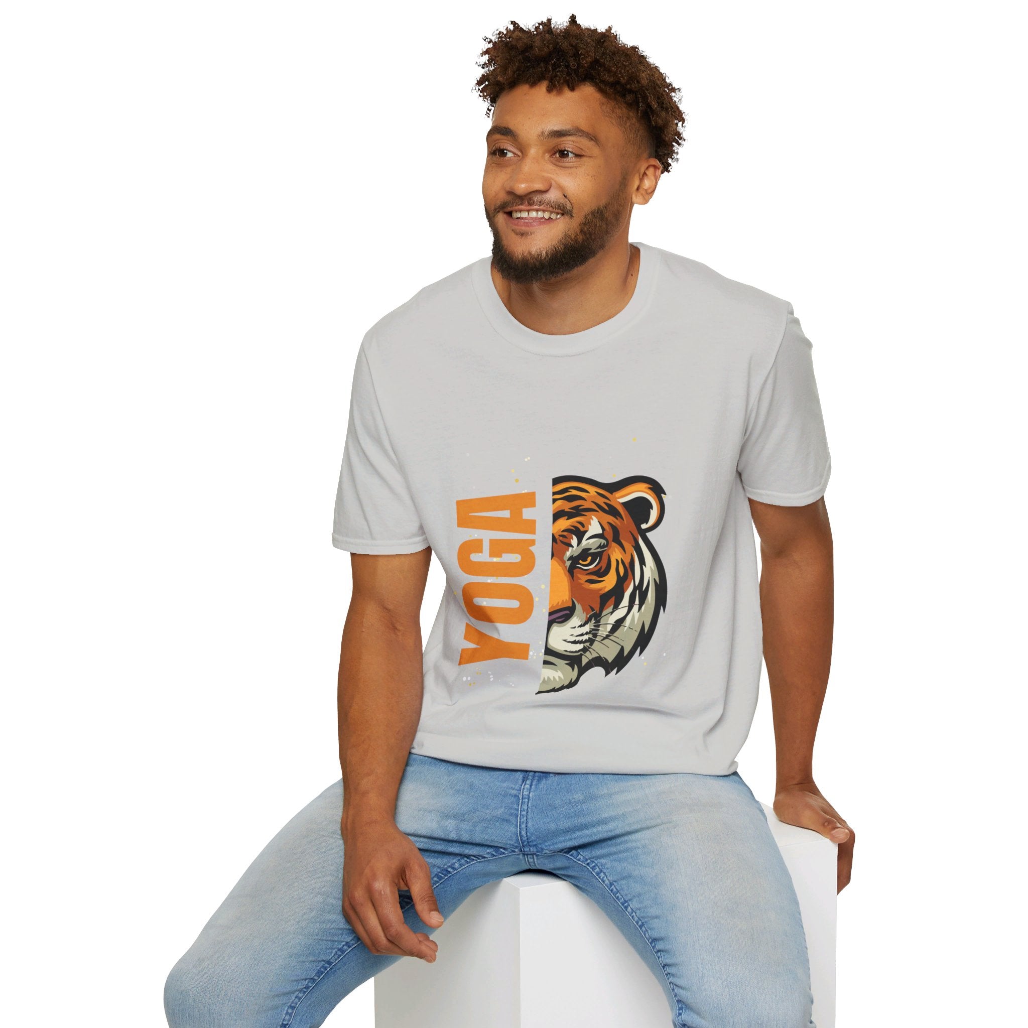 Active Tiger Yoga - Unisex Softstyle T-Shirt by Yogini Italy